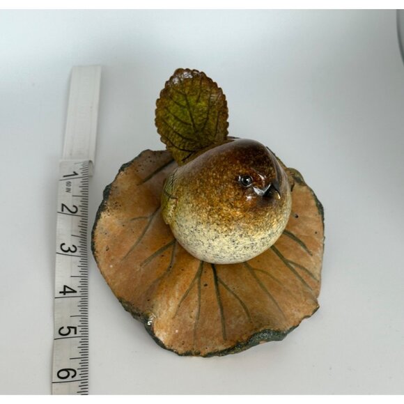 Pottery Fat Brown Bird Figure With Leaf Shaped Wings & Tail Sitting On A Leaf - Picture 7 of 13